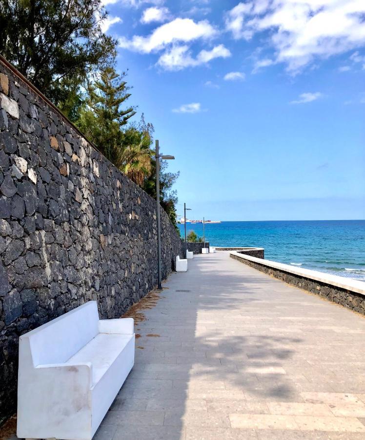 Fuerteventura Beach Vacations And Blue Mango Surf&Fitness Center At Charco Puerto del Rosario  Ngoại thất bức ảnh